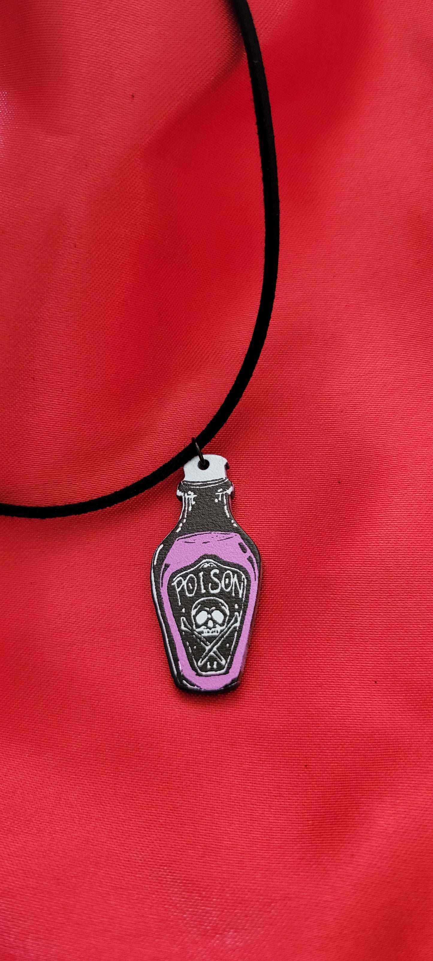 Choker Bouteille Poison