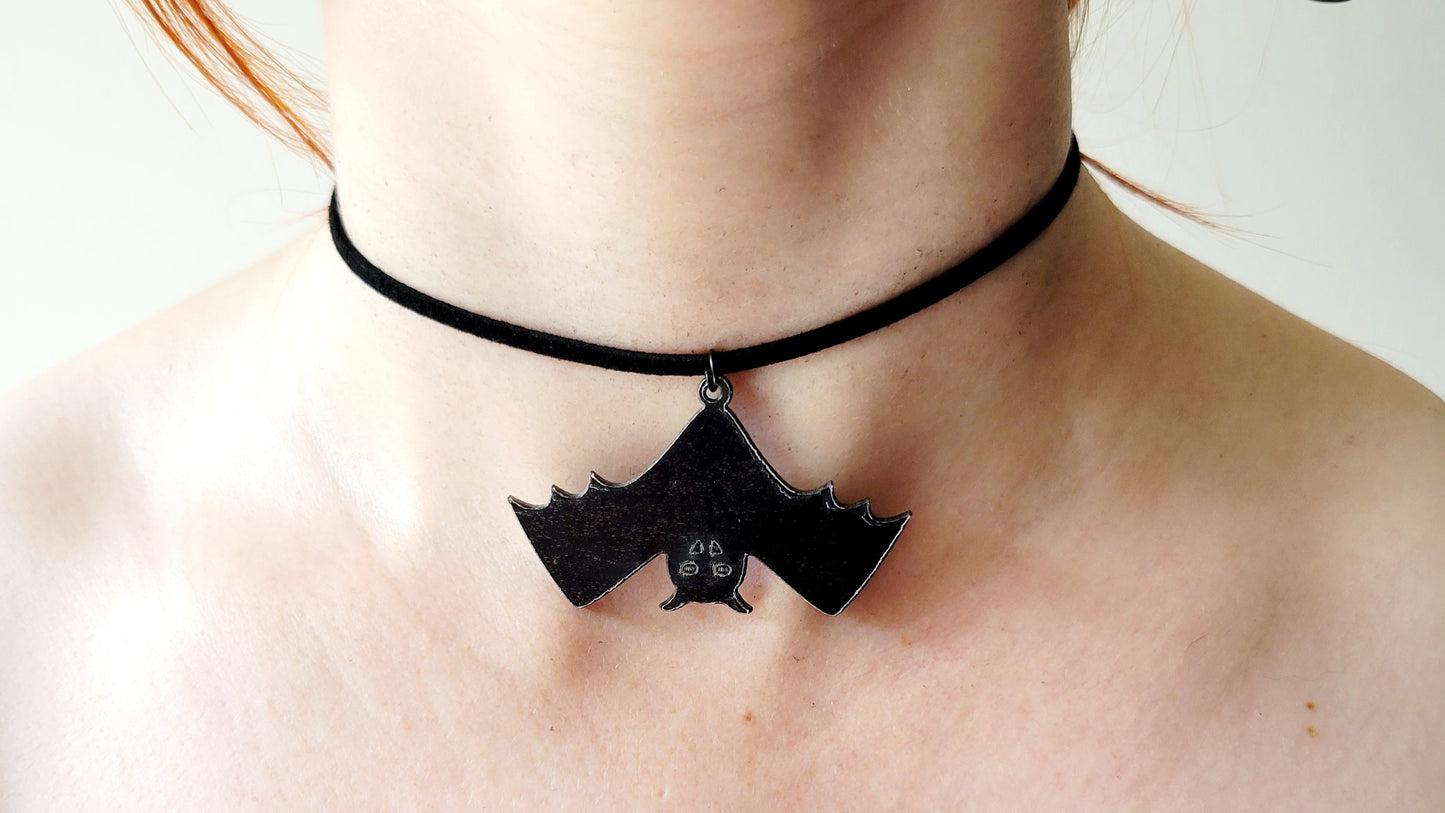 Choker Chauve-Souris