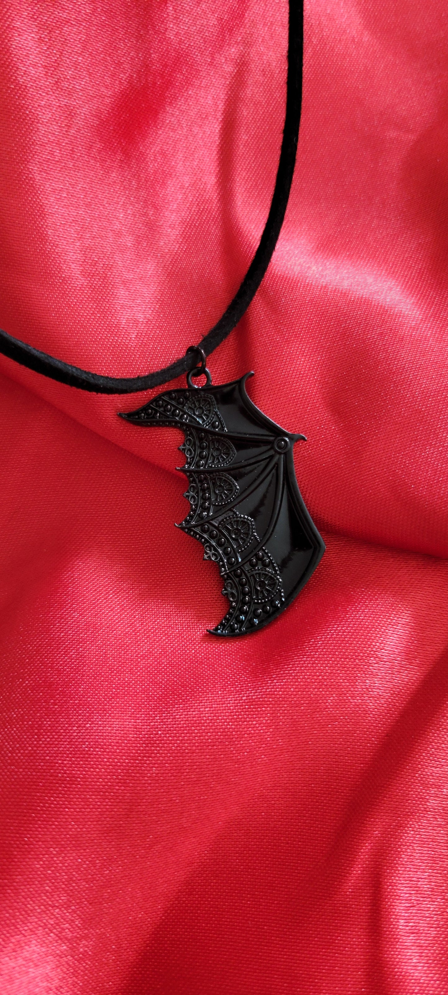 Choker Aile Gauche Chauve-Souris